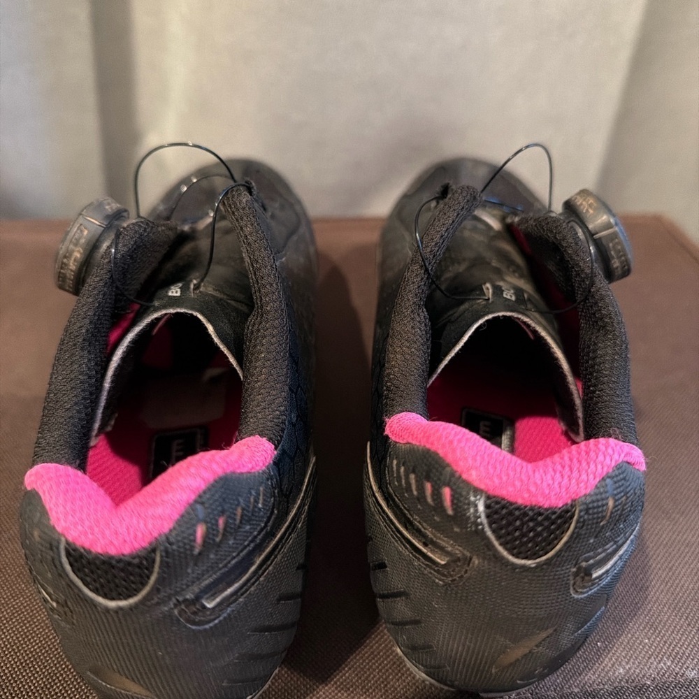 Bontrager Rovv Women’s MTB Cycling Shoes BOA SPD EU 38 US 6.5 - Picture 3 of 6